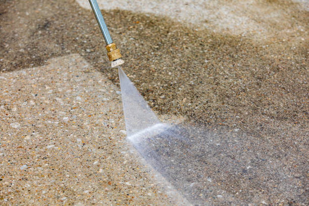 Best Gas Station Cleaning  in Oskaloosa, KS